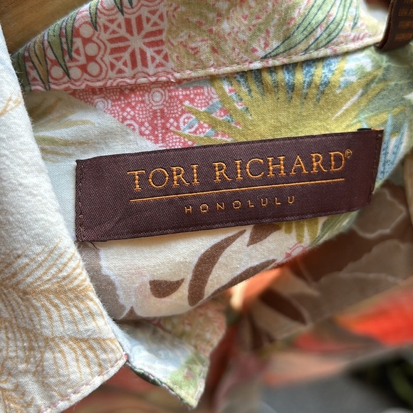 Tori Richards - Hawaiian Cotton Lawn Shirt size S - Picture 4 of 5